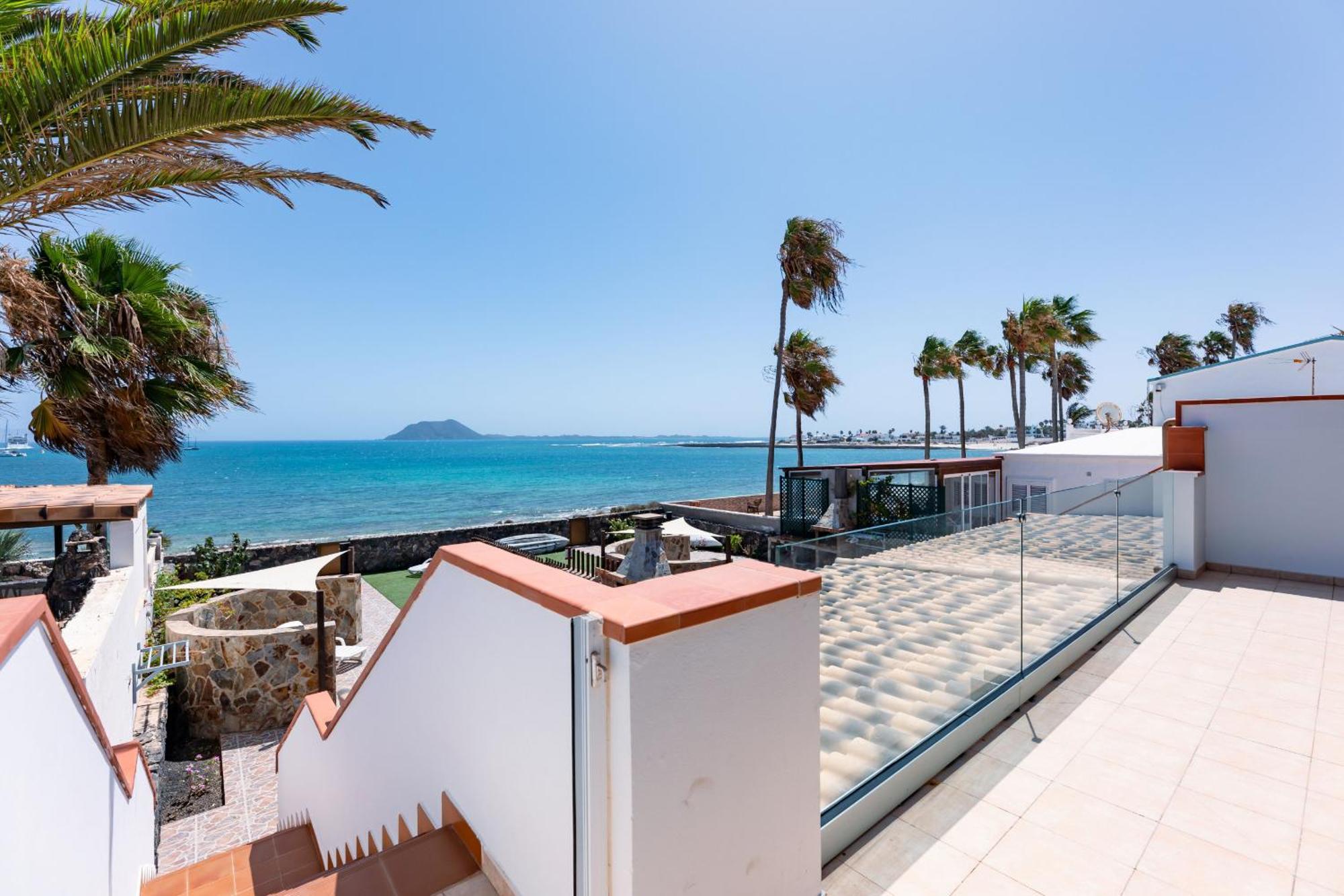 Villa Marina I Beachfront Corralejo By Holidays Home Extérieur photo